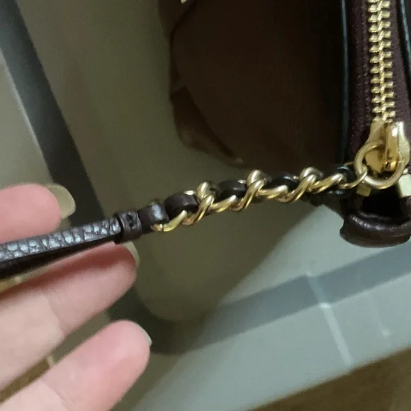 Coach Pebble Leather Tote with Gold Chains in Oxblood - Picture 8 of 13